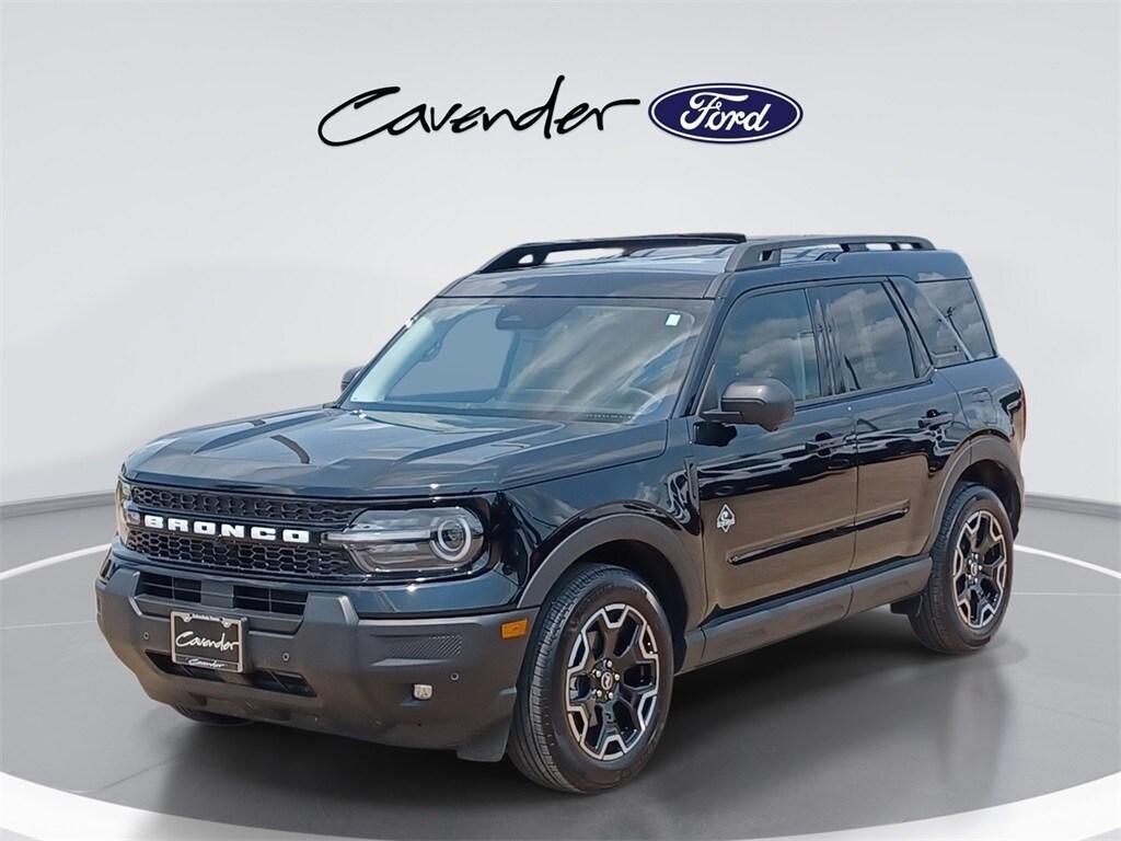 new 2025 Ford Bronco Sport car, priced at $35,198