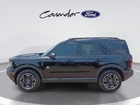 new 2025 Ford Bronco Sport car, priced at $35,198