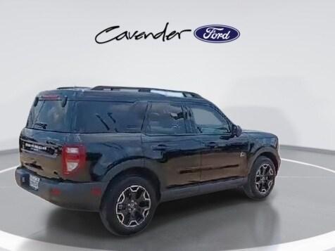 new 2025 Ford Bronco Sport car, priced at $35,198