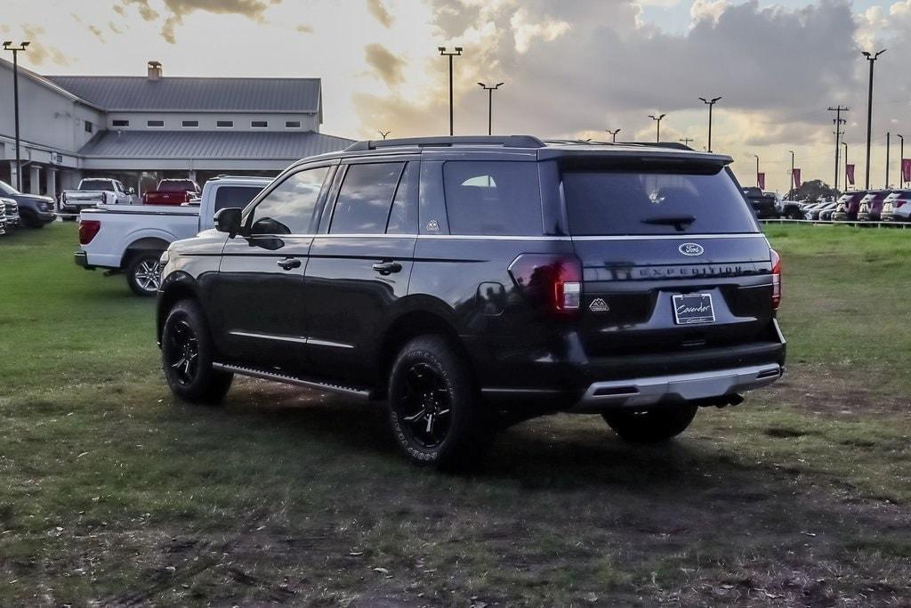 new 2024 Ford Expedition car, priced at $79,015