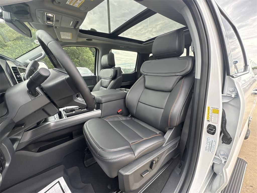 new 2025 Ford F-350 car, priced at $91,648