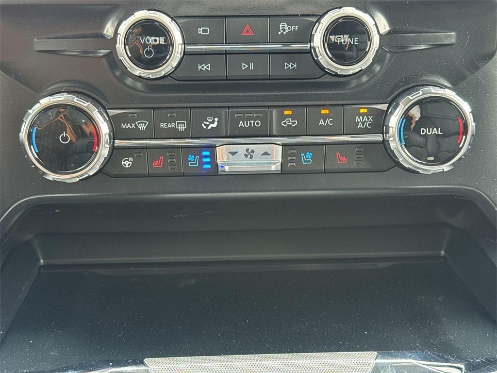 new 2025 Ford F-350 car, priced at $91,648