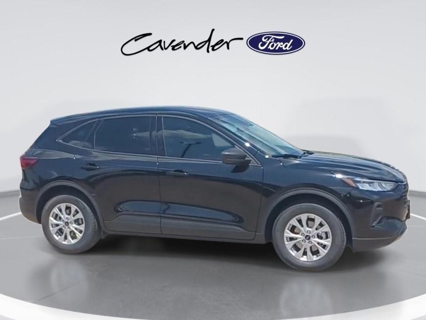 new 2025 Ford Escape car, priced at $30,775