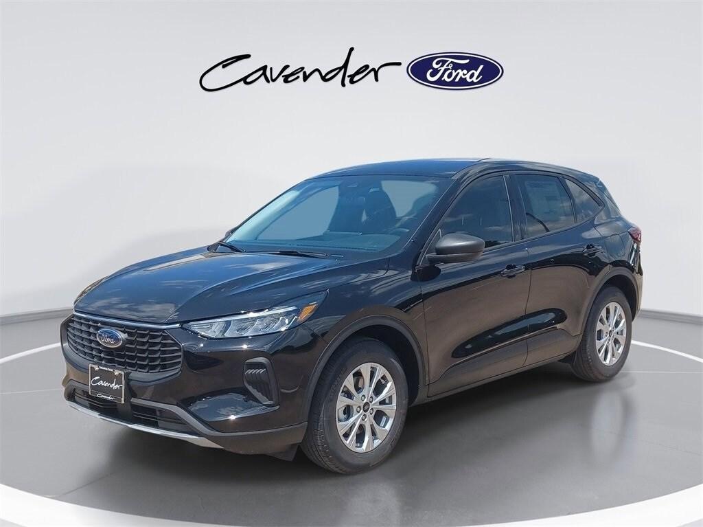 new 2025 Ford Escape car, priced at $27,634