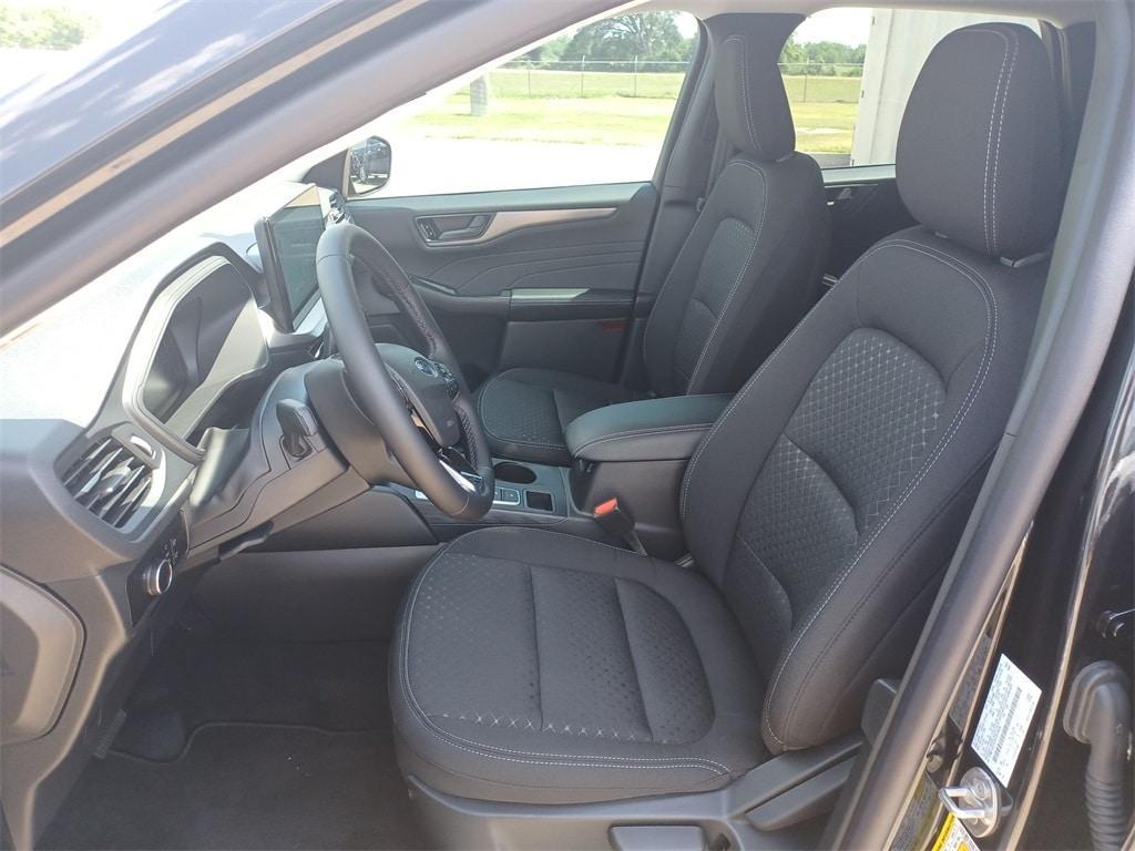new 2025 Ford Escape car, priced at $30,775