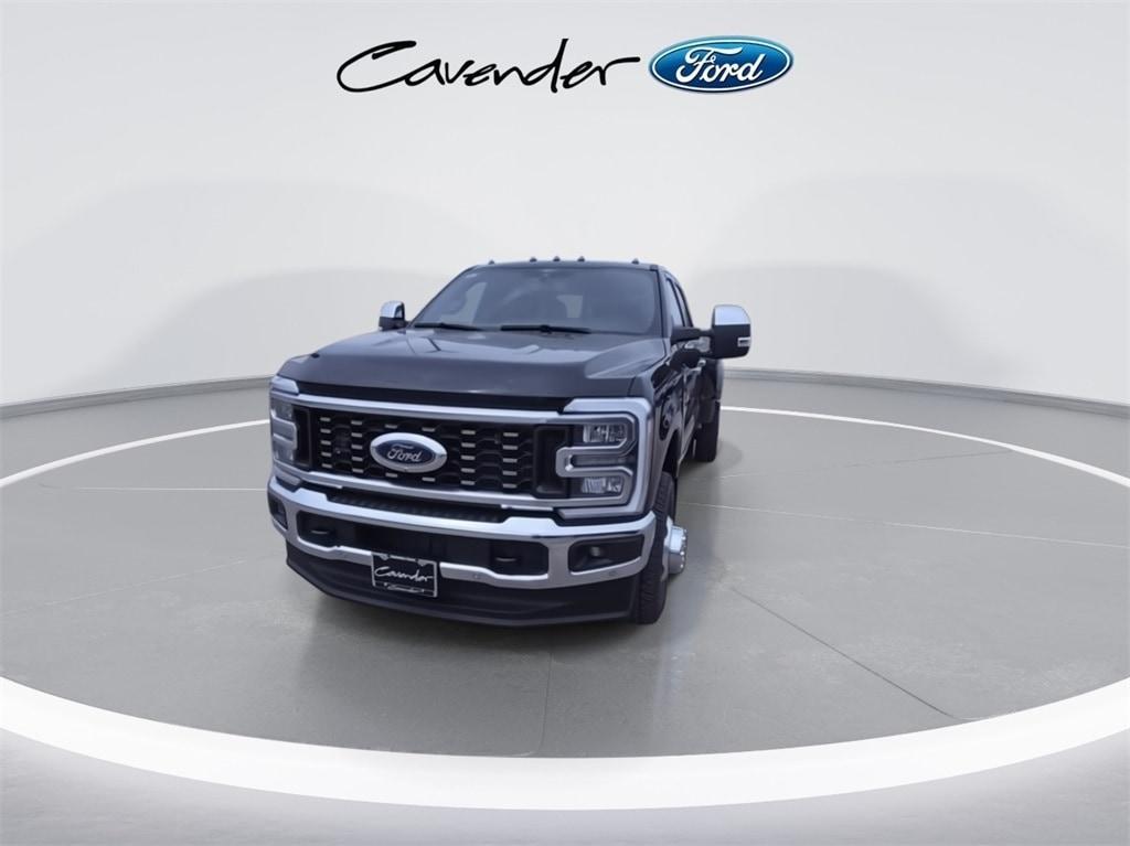 new 2025 Ford F-350 car, priced at $101,135