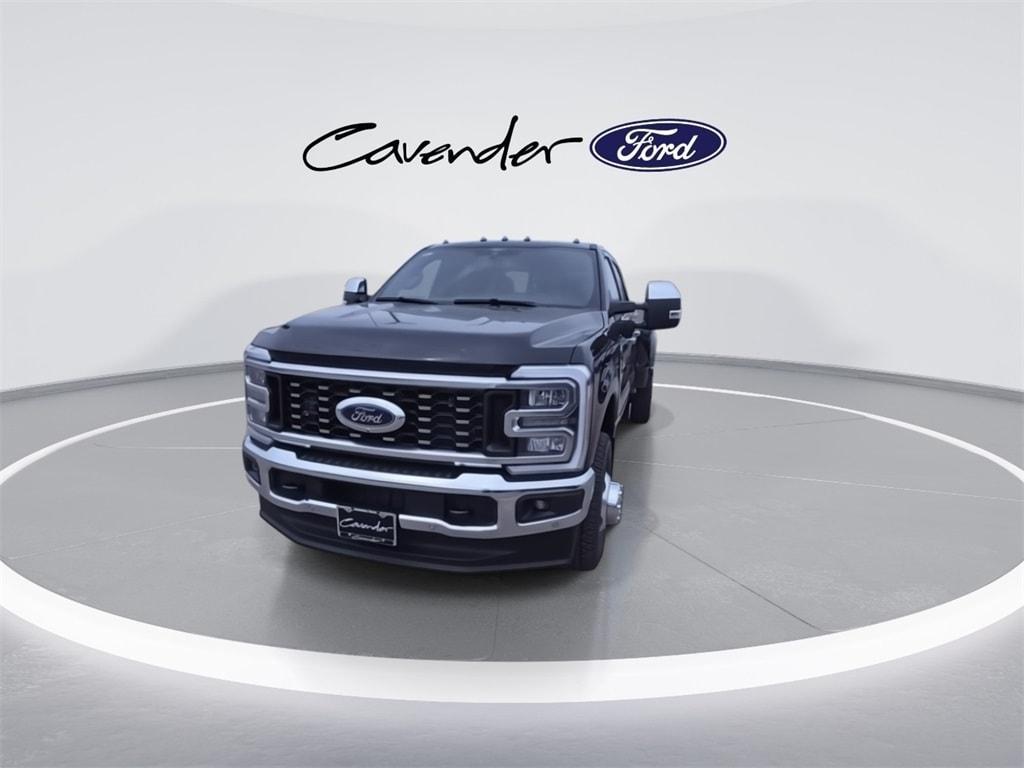 new 2025 Ford F-350 car, priced at $101,135