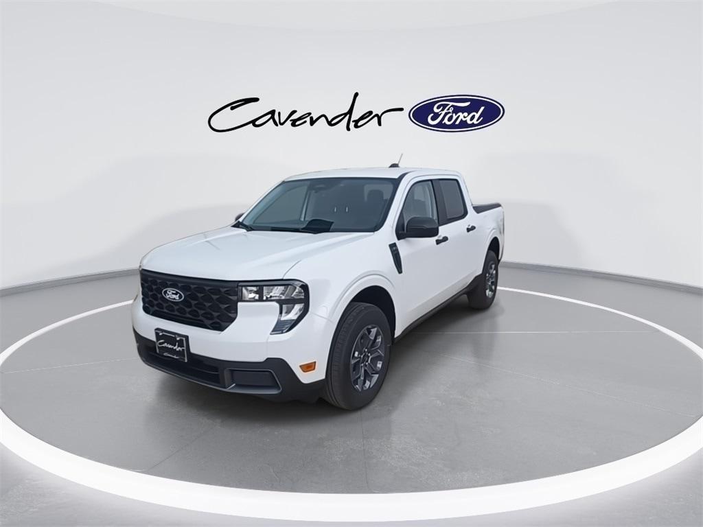 new 2025 Ford Maverick car, priced at $29,674