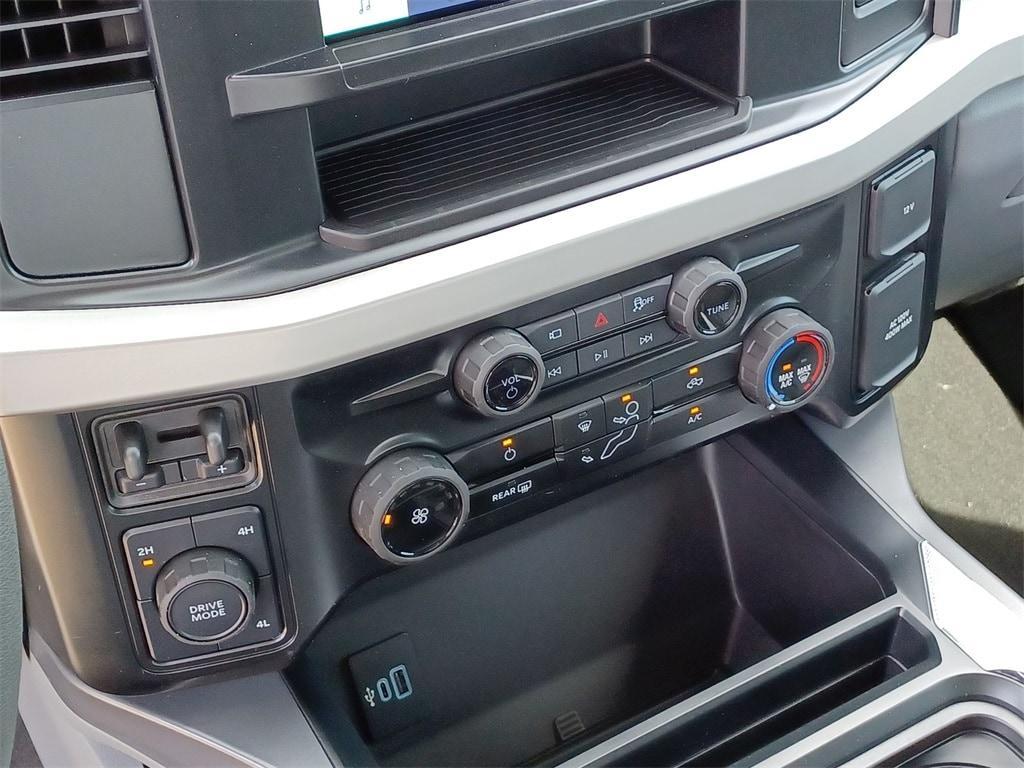 new 2025 Ford F-350 car, priced at $72,518