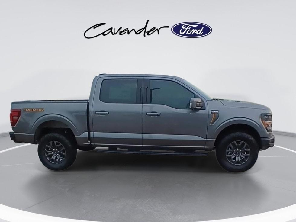 new 2025 Ford F-150 car, priced at $72,582