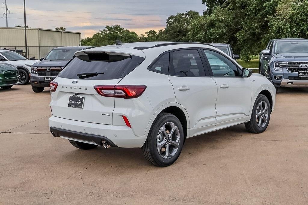 new 2024 Ford Escape car, priced at $31,900