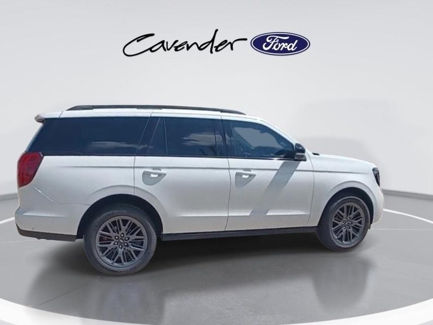 new 2025 Ford Expedition car, priced at $84,165