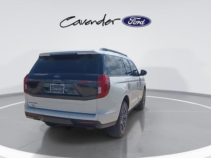 new 2025 Ford Expedition car, priced at $84,165