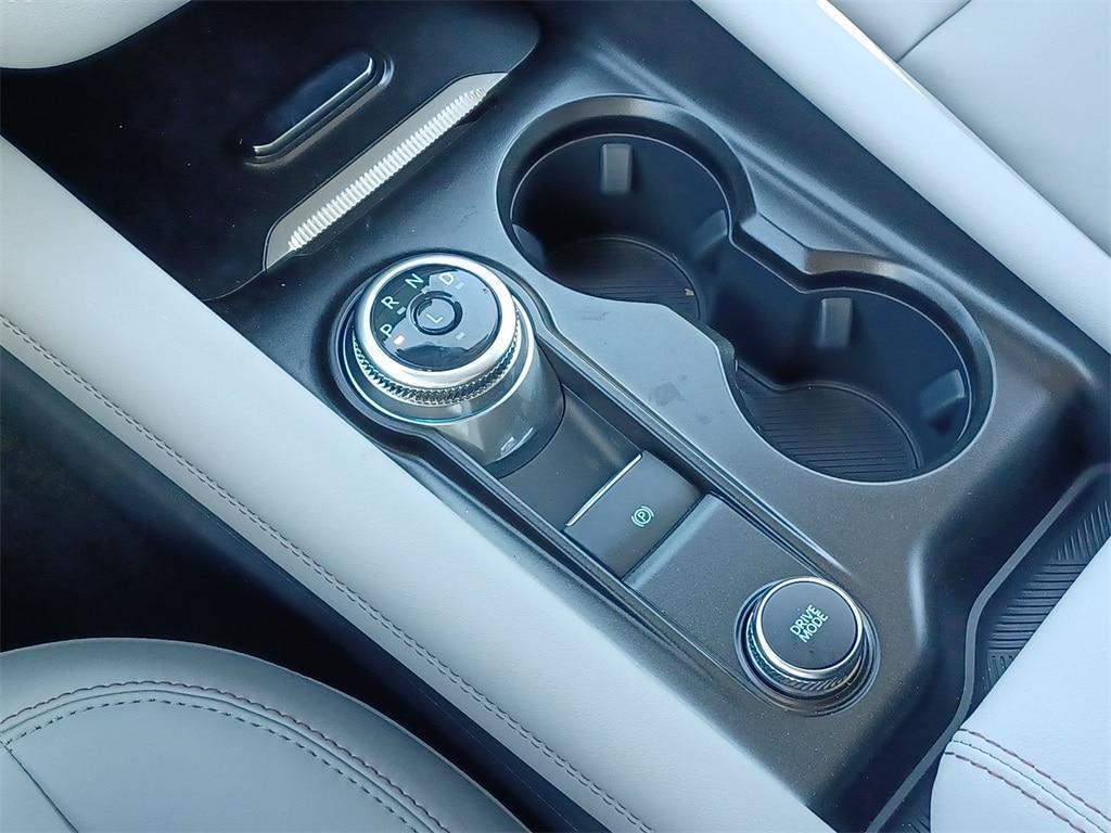 new 2025 Ford Explorer car, priced at $47,301