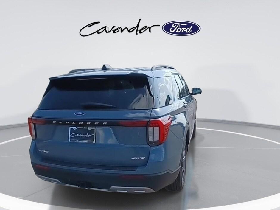 new 2025 Ford Explorer car, priced at $47,301