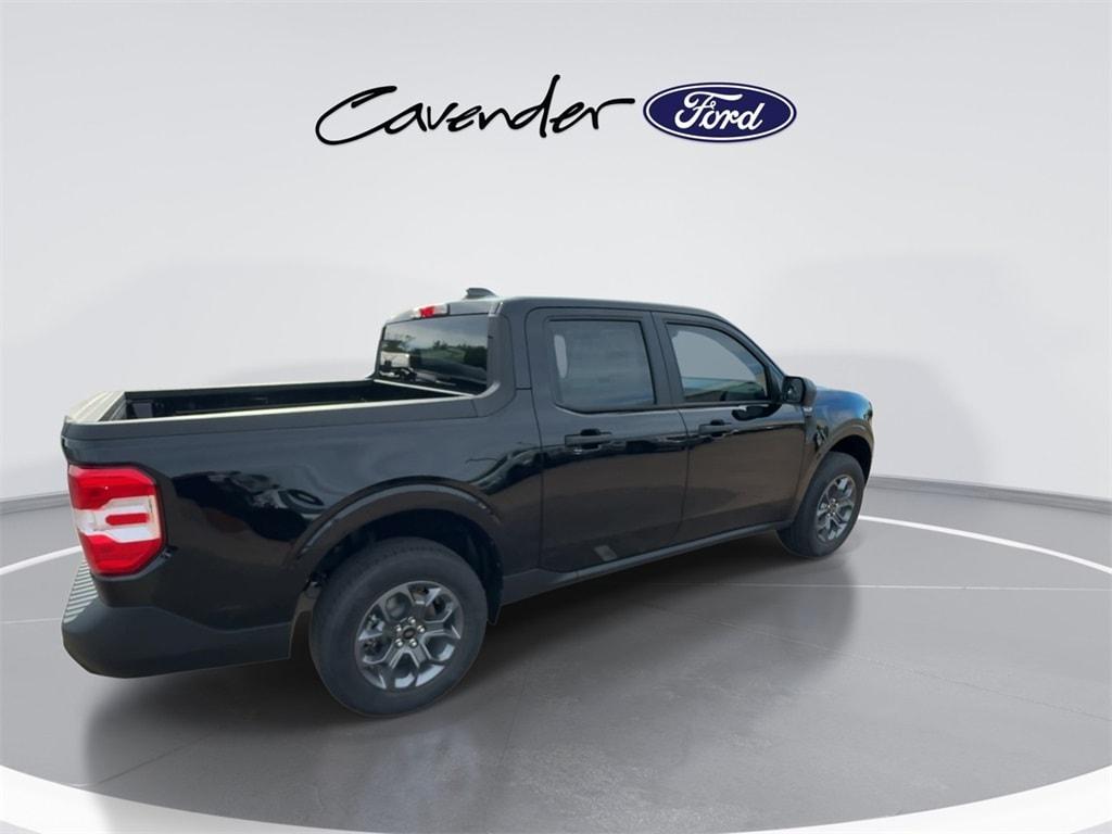 new 2025 Ford Maverick car, priced at $30,979