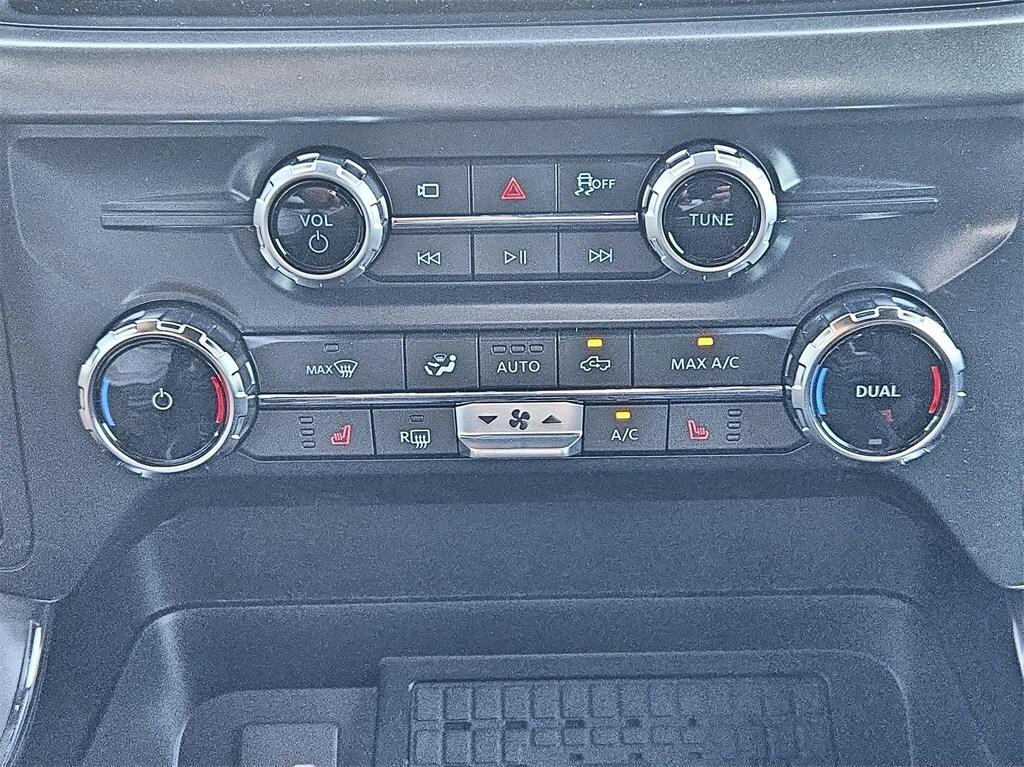 new 2025 Ford F-150 car, priced at $54,179