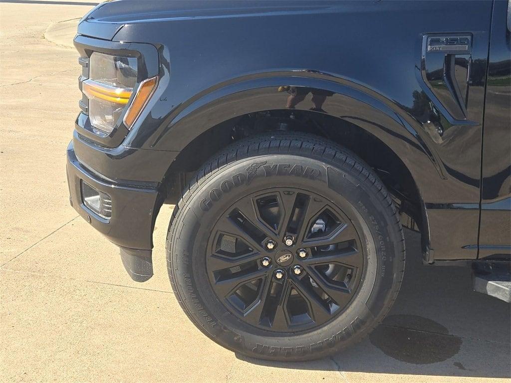 new 2025 Ford F-150 car, priced at $52,185