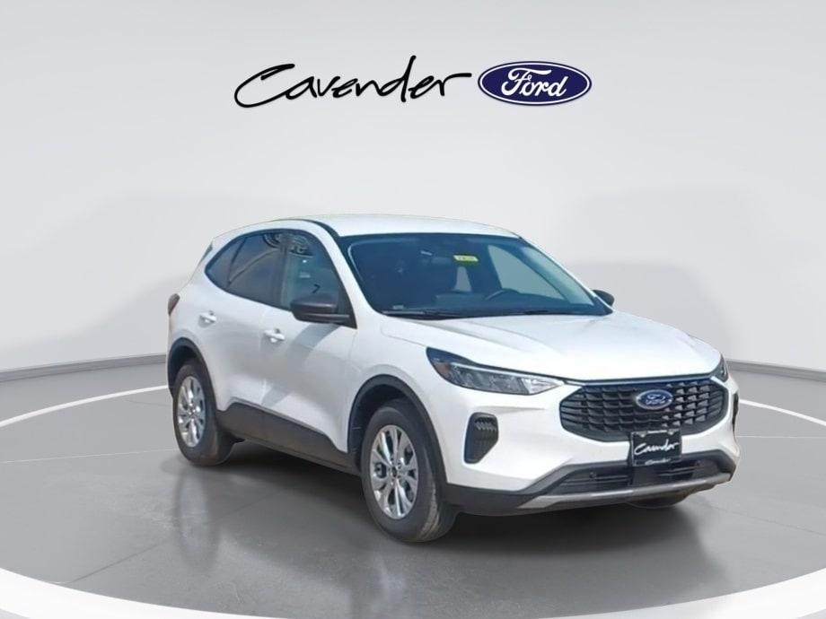 new 2025 Ford Escape car, priced at $26,066
