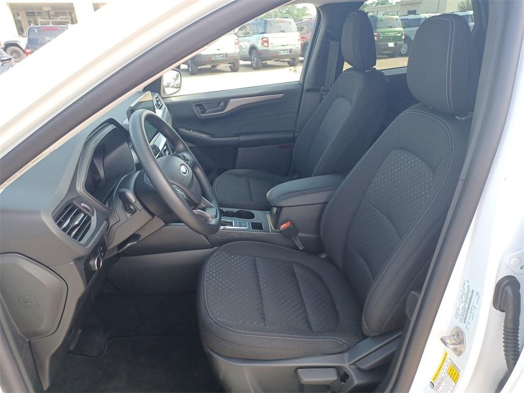 new 2025 Ford Escape car, priced at $29,566