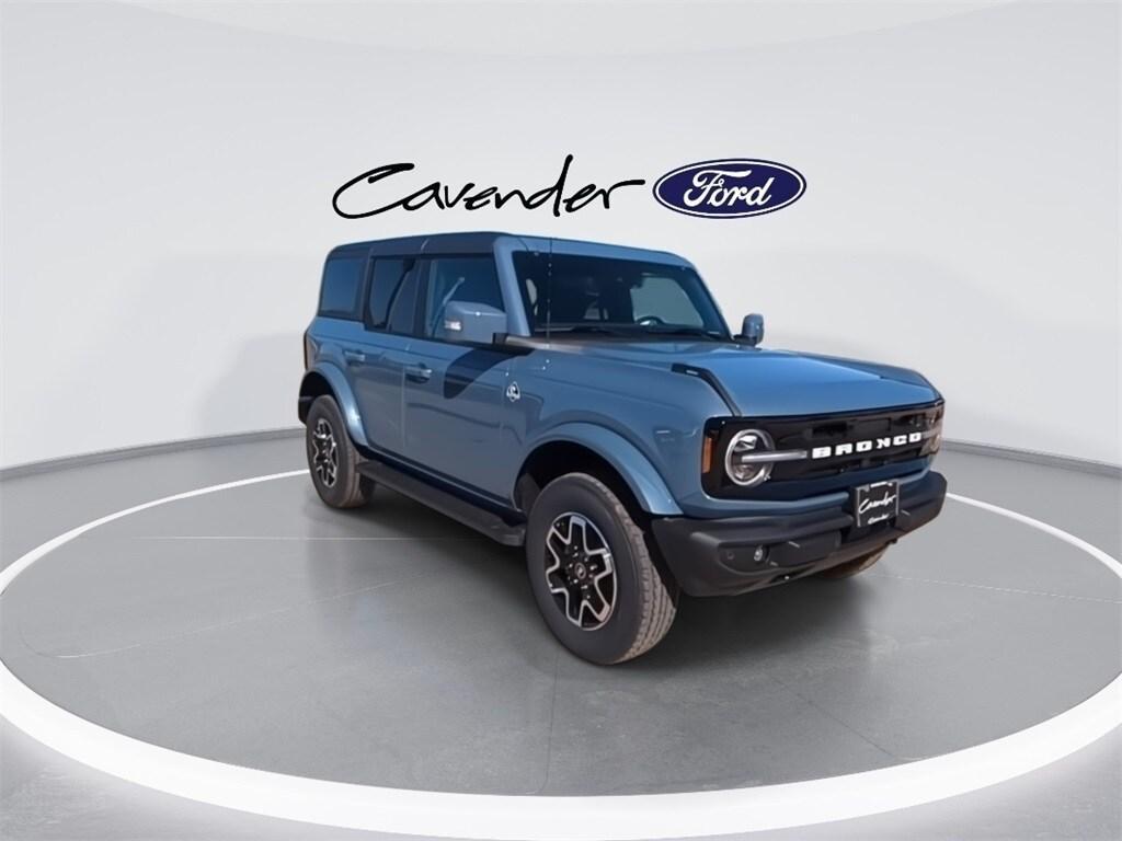 new 2024 Ford Bronco car, priced at $51,430