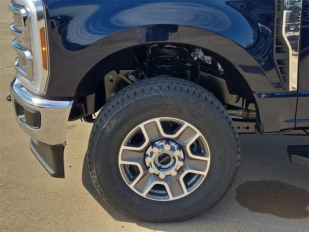 new 2025 Ford F-350 car, priced at $65,686