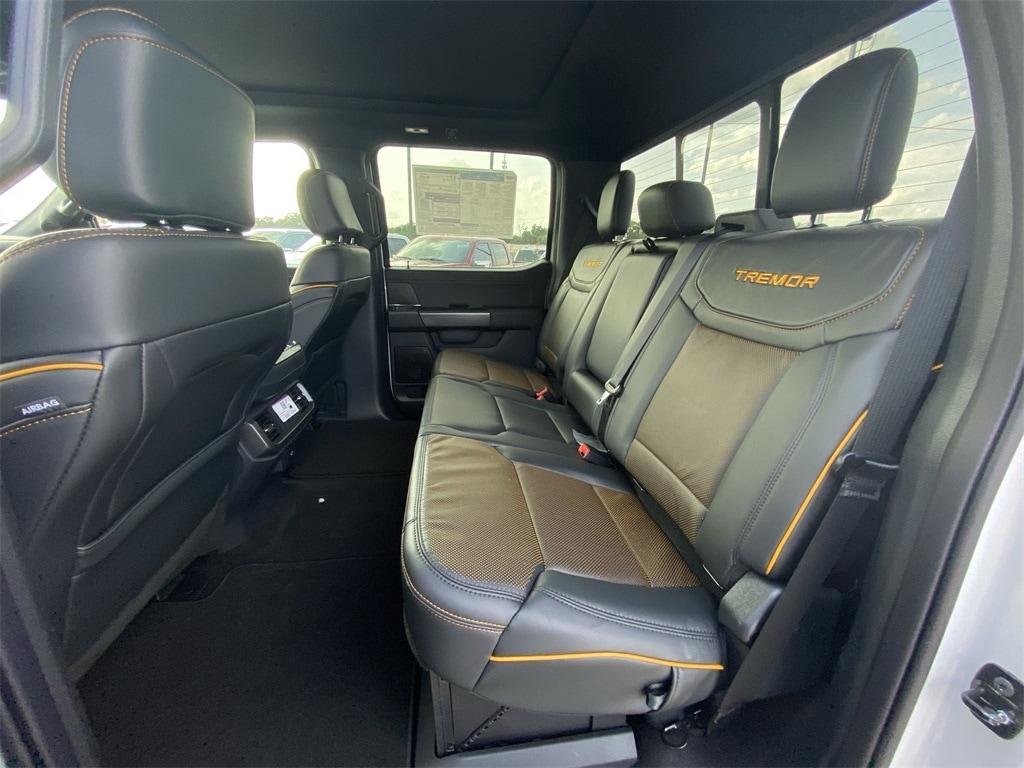 new 2025 Ford F-150 car, priced at $72,638