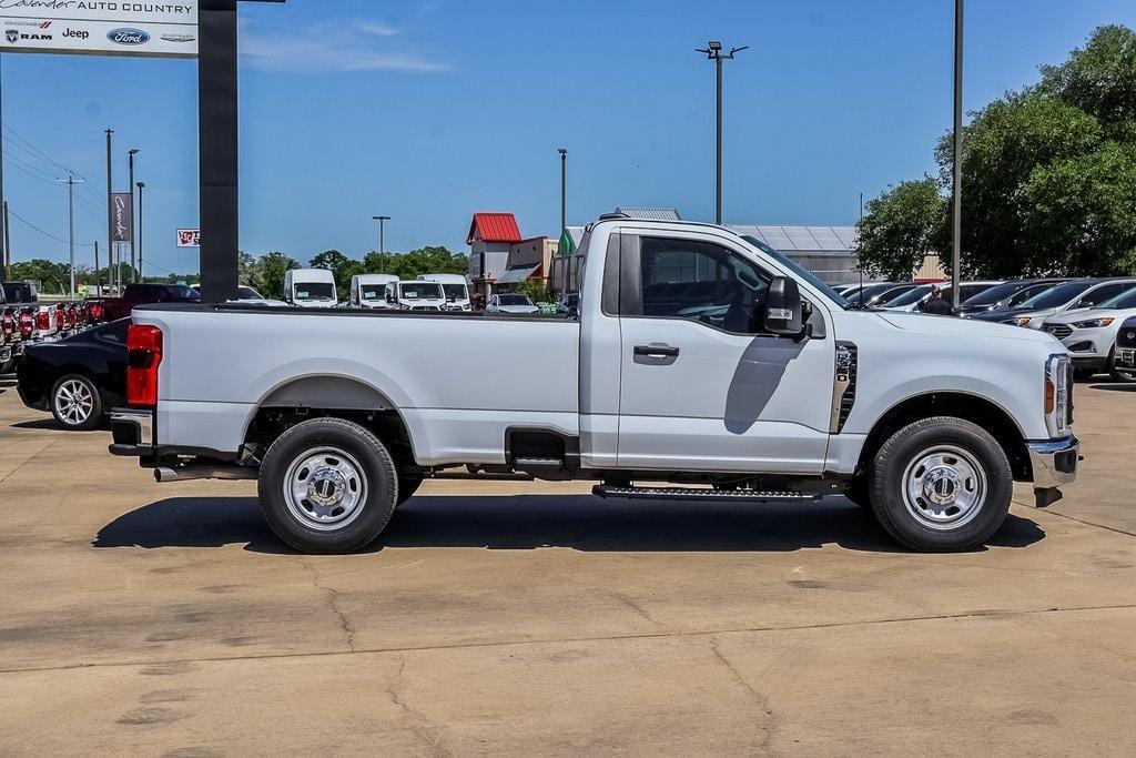 new 2024 Ford F-350 car, priced at $49,615