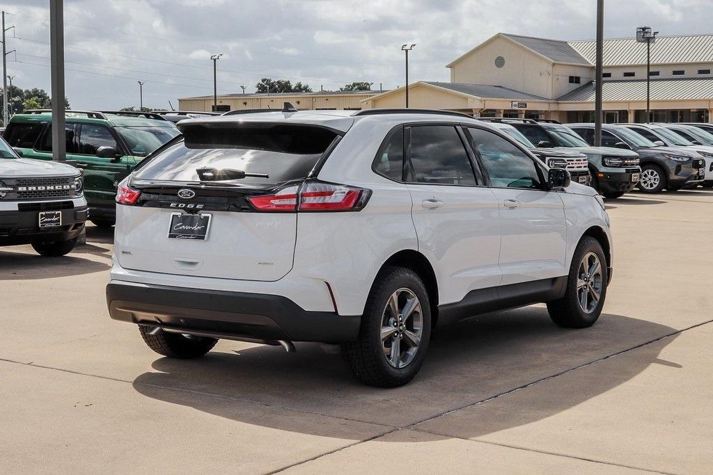 new 2024 Ford Edge car, priced at $33,682