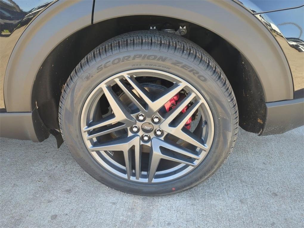 new 2025 Ford Explorer car, priced at $45,868