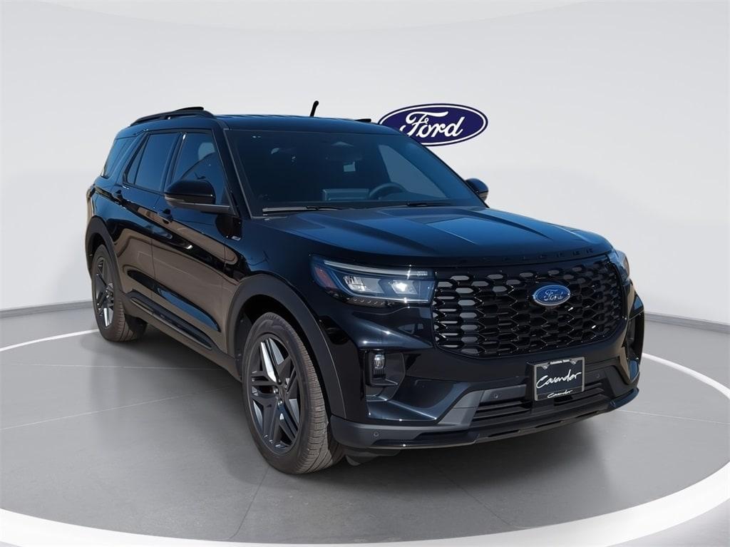 new 2025 Ford Explorer car, priced at $46,594