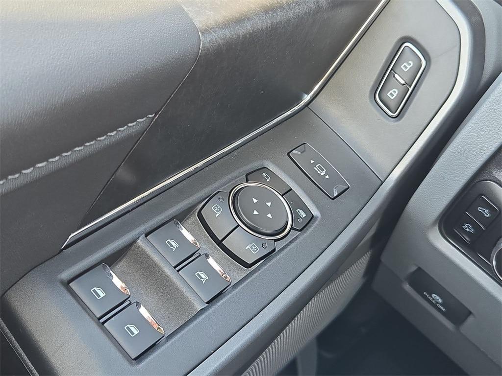 new 2025 Ford F-250 car, priced at $77,323