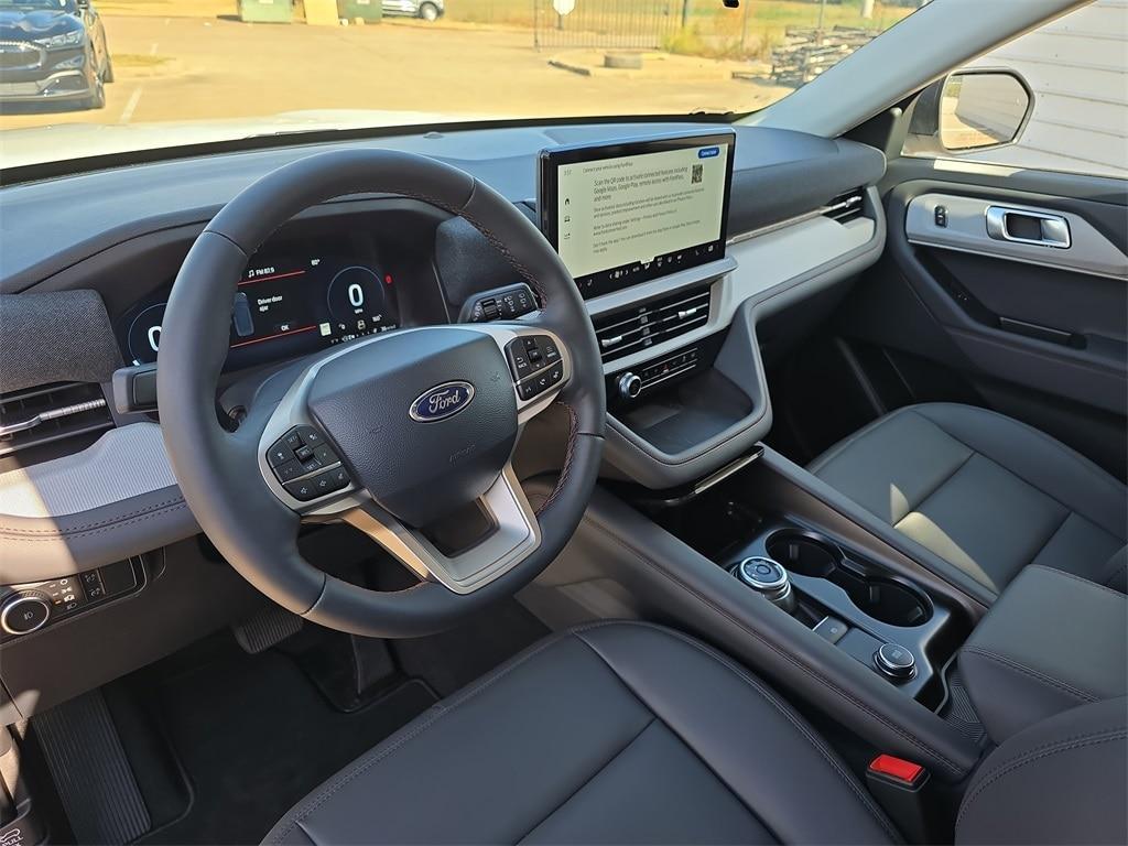 new 2025 Ford Explorer car, priced at $41,796
