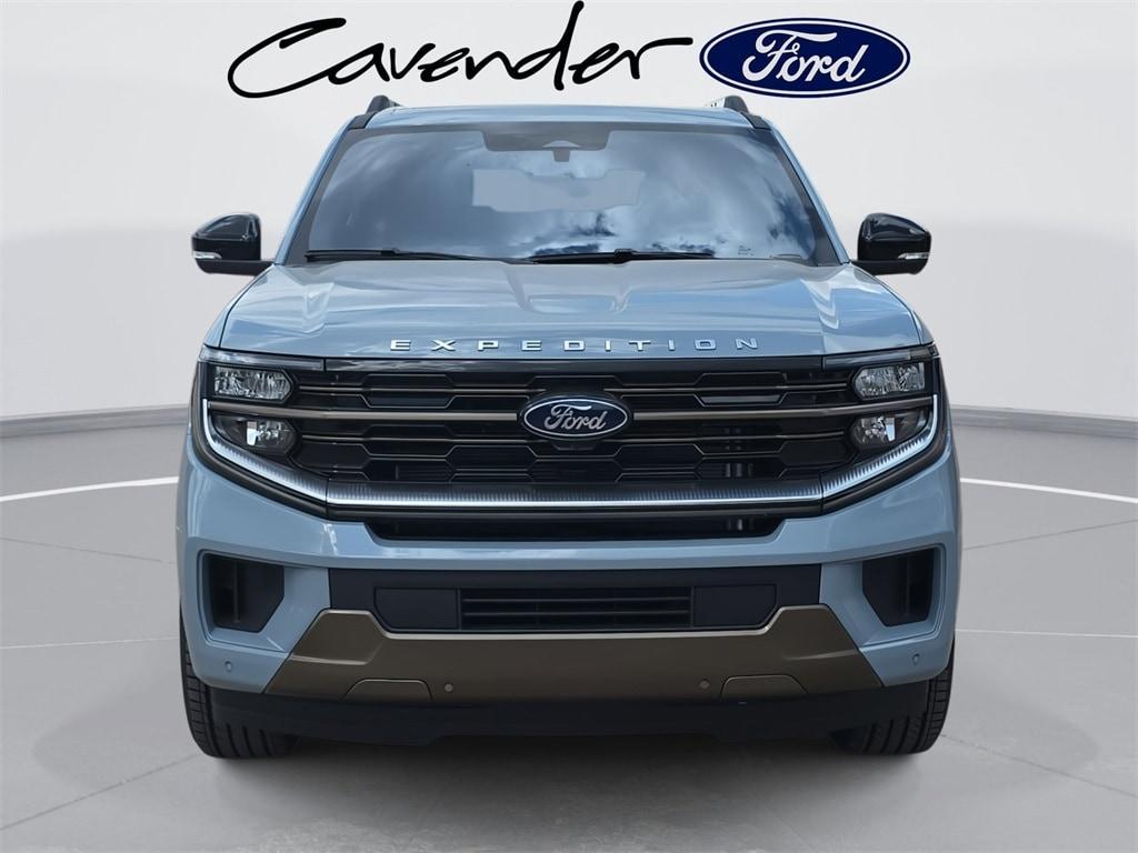new 2025 Ford Expedition Max car, priced at $86,768