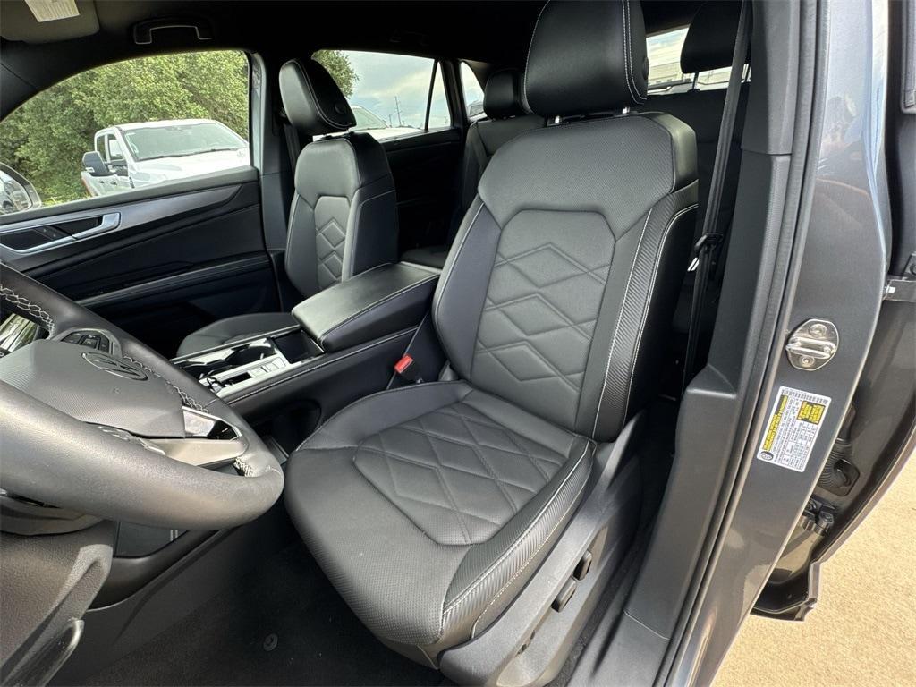 used 2024 Volkswagen Atlas Cross Sport car, priced at $33,511