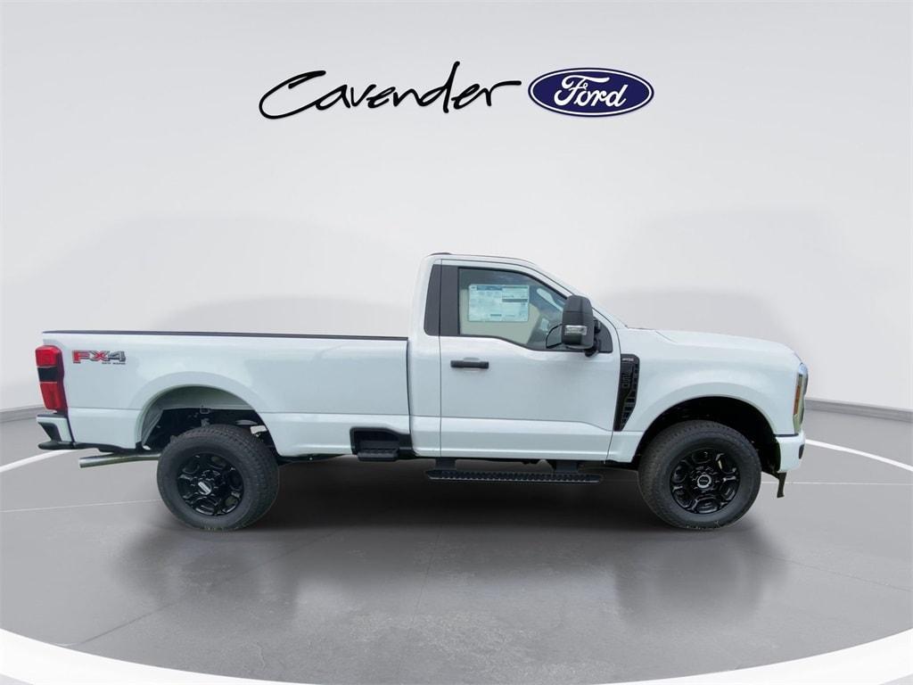 new 2025 Ford F-350 car, priced at $53,783