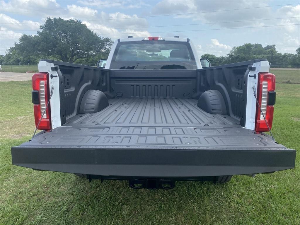 new 2025 Ford F-350 car, priced at $53,783