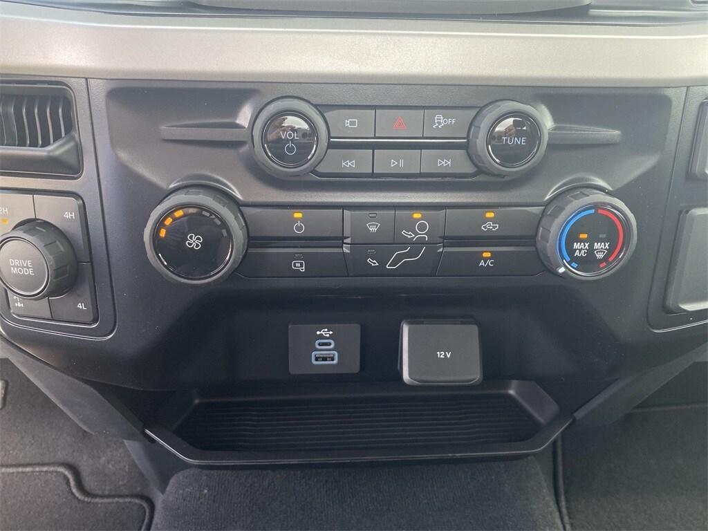 new 2025 Ford F-350 car, priced at $53,783