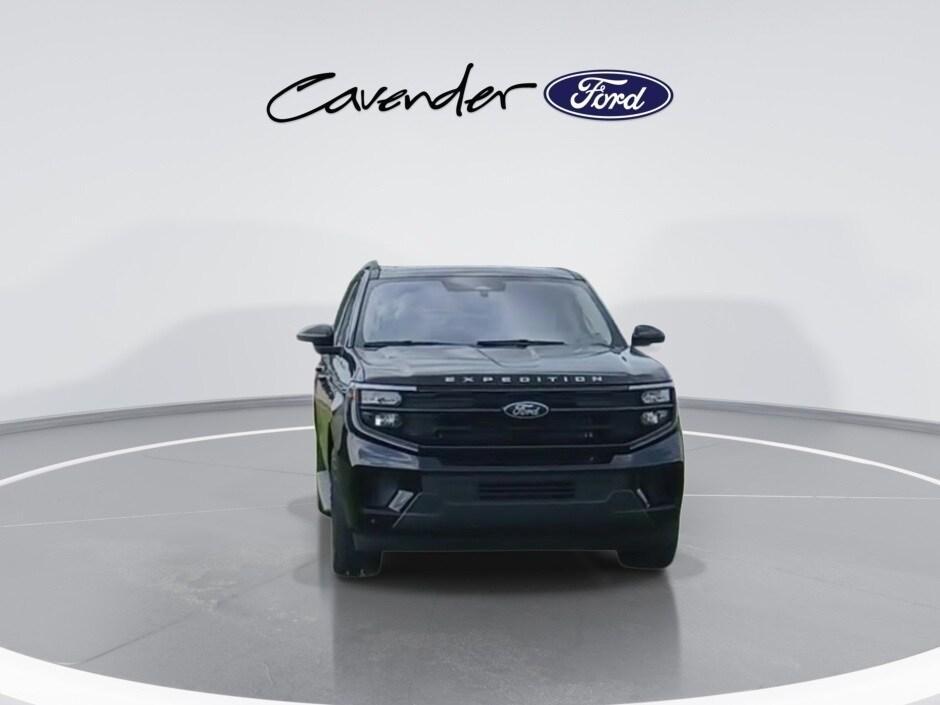 new 2025 Ford Expedition Max car, priced at $76,605