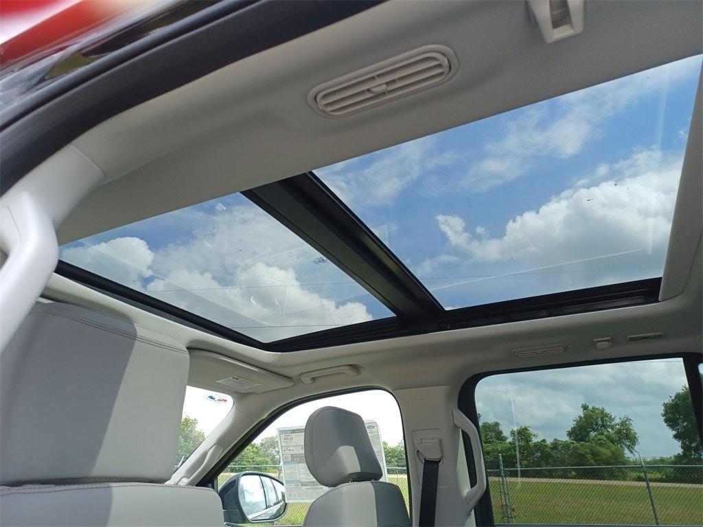 new 2025 Ford Expedition Max car, priced at $76,605