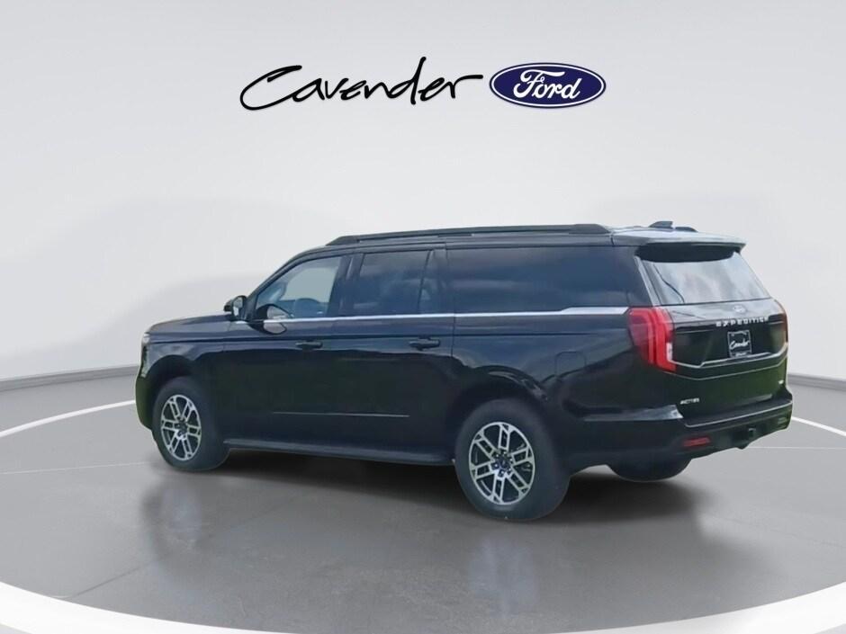 new 2025 Ford Expedition Max car, priced at $76,605