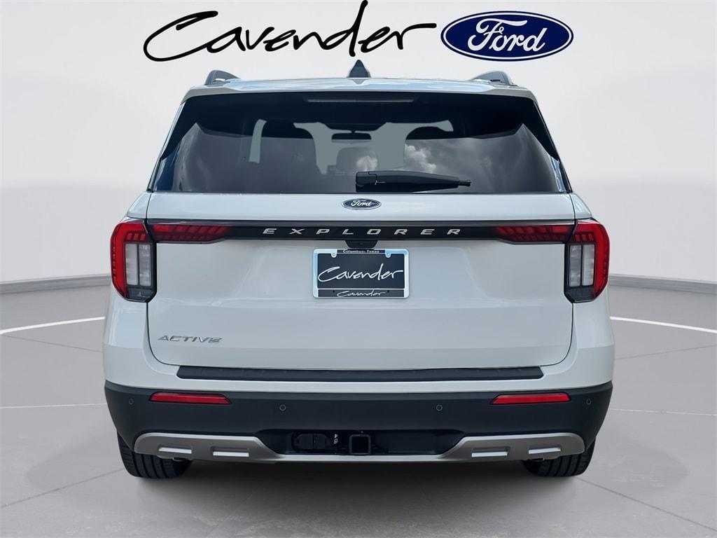 new 2025 Ford Explorer car, priced at $41,336