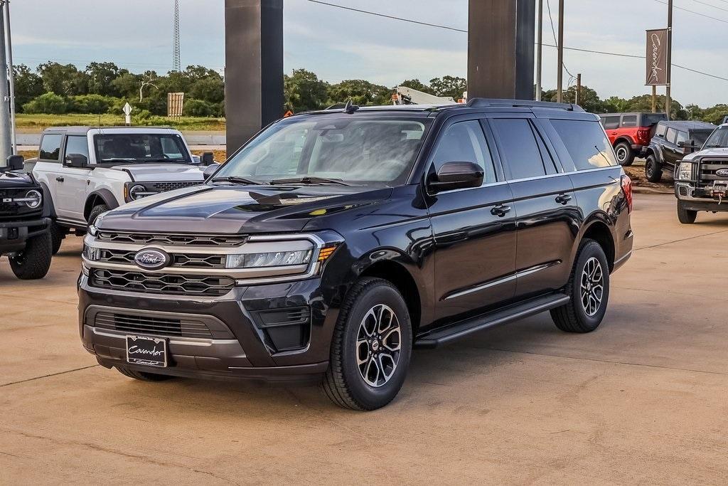 new 2024 Ford Expedition Max car, priced at $61,637