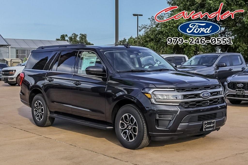 new 2024 Ford Expedition Max car, priced at $61,637