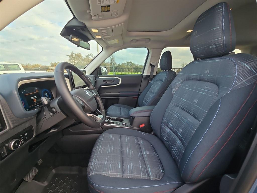 new 2025 Ford Bronco Sport car, priced at $36,737