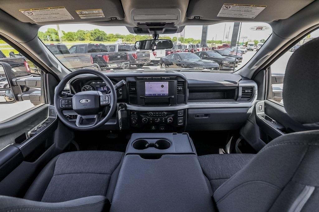 new 2024 Ford F-250 car, priced at $55,843