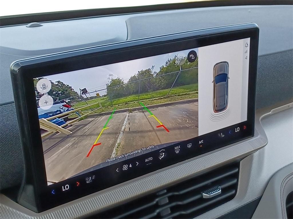 new 2025 Ford Explorer car, priced at $41,972