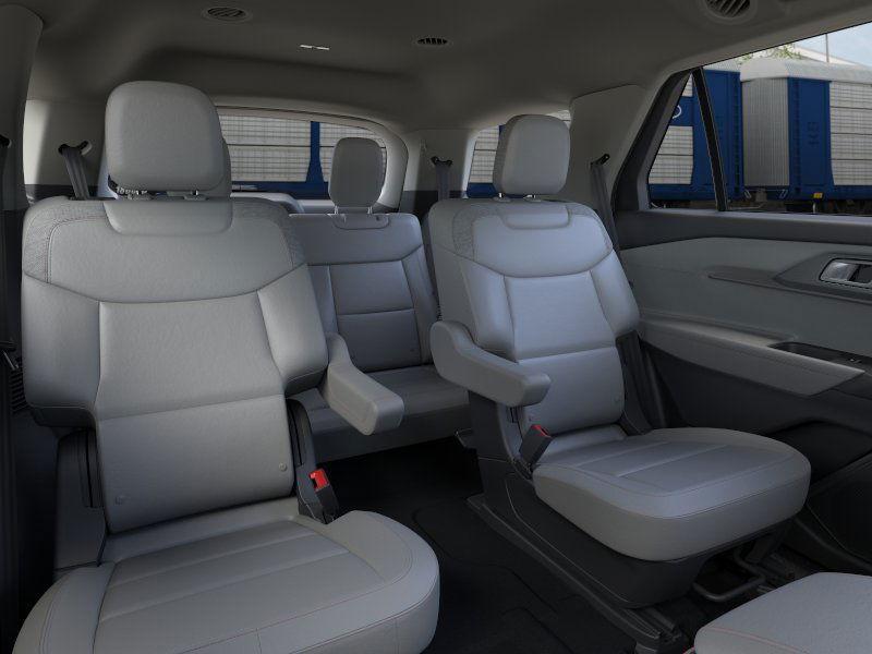 new 2025 Ford Explorer car, priced at $43,472