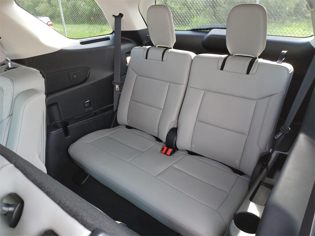 new 2025 Ford Explorer car, priced at $41,972