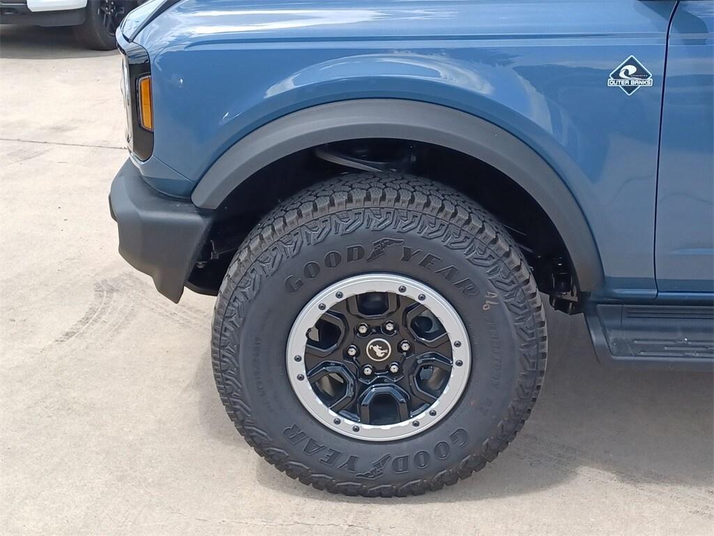 new 2025 Ford Bronco car, priced at $60,939